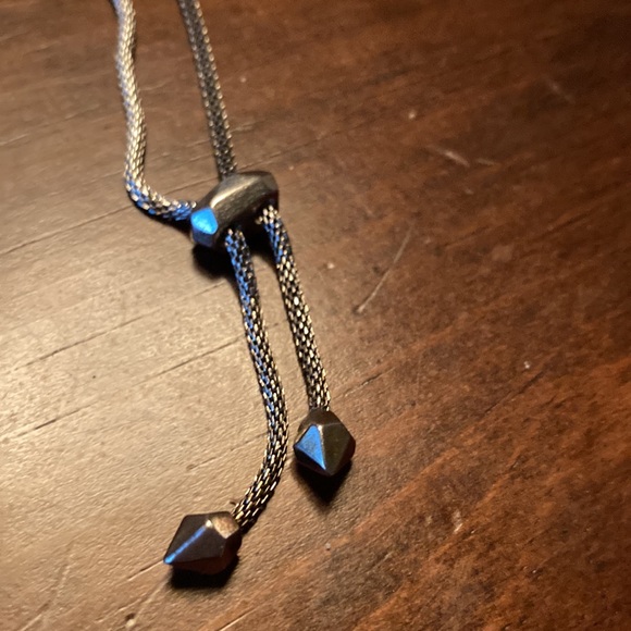 Kendra Scott Inez necklace - Picture 3 of 4